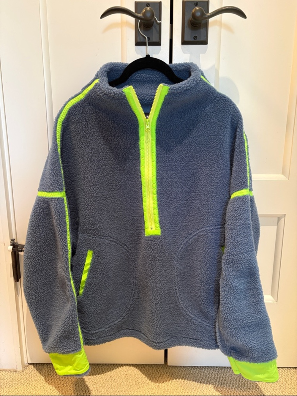 NWT Womens The Refinery Blue Half-Zip Fleece Pullover with Neon Yellow Trim